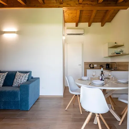 Borgo Del Casale - Isulatravel