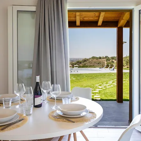 Homestay Borgo Del Casale - Isulatravel