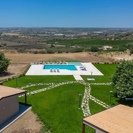 Homestay Borgo Del Casale - Isulatravel